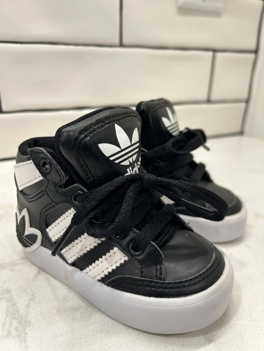 adidas ortholite black